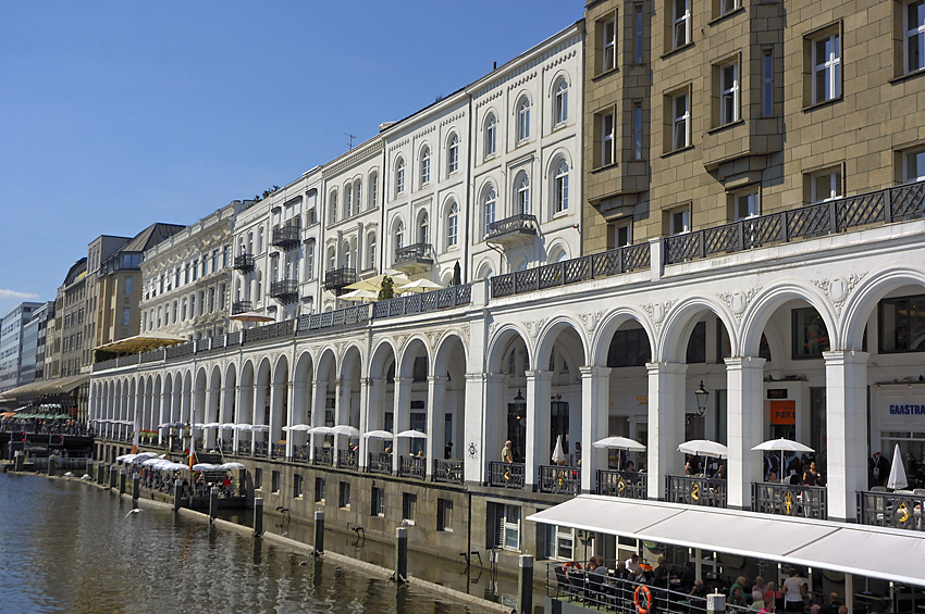 Die Alsterarkaden