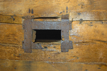 Proviantöffnung des Johanniskastens