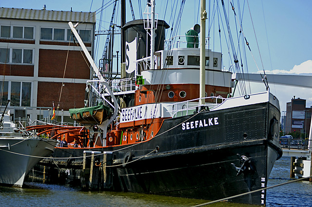 Hochseeschlepper SEEFALKE